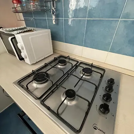 Zaffiro Apartament *